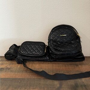 TushBaby Hip Carrier Black Leather